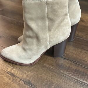 SAM EDELMAN ANKLE BOOTS